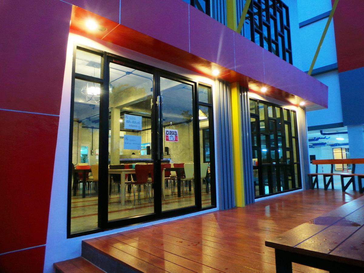 The Icon Service Apartment Si Maha Phot Dış mekan fotoğraf
